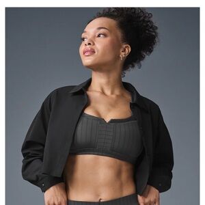Black Alo crop button down with collar